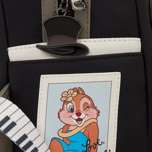 Close-up of Miss winking and a top Hat zipper pull